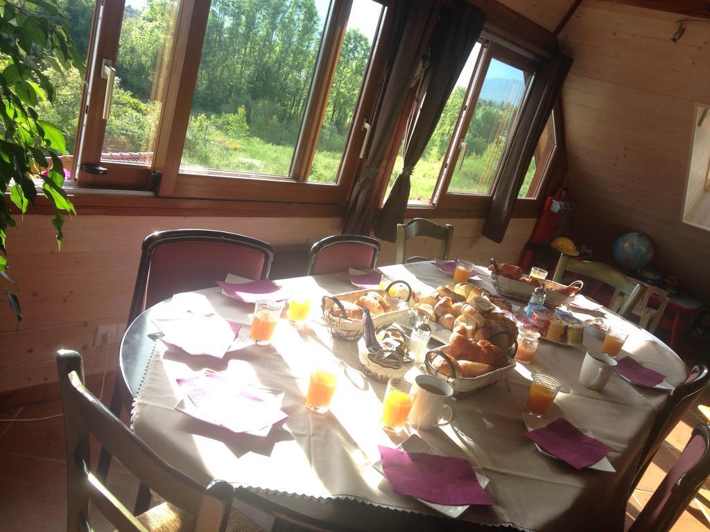 B&B Le Sourire Du Lac ซิวริเย ภายนอก รูปภาพ