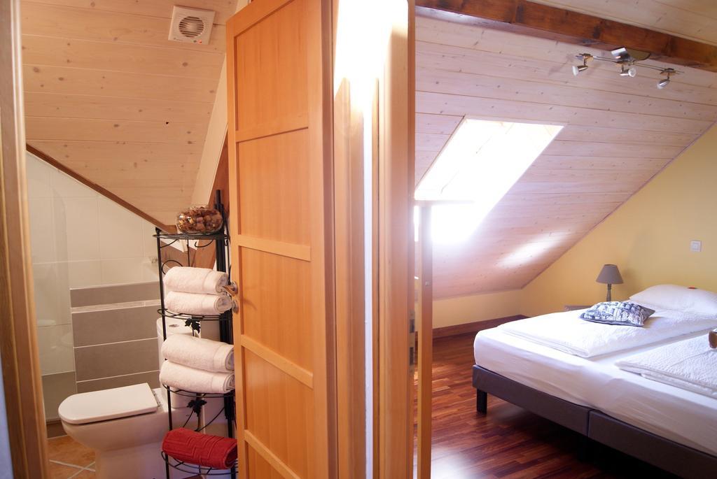 B&B Le Sourire Du Lac ซิวริเย ภายนอก รูปภาพ
